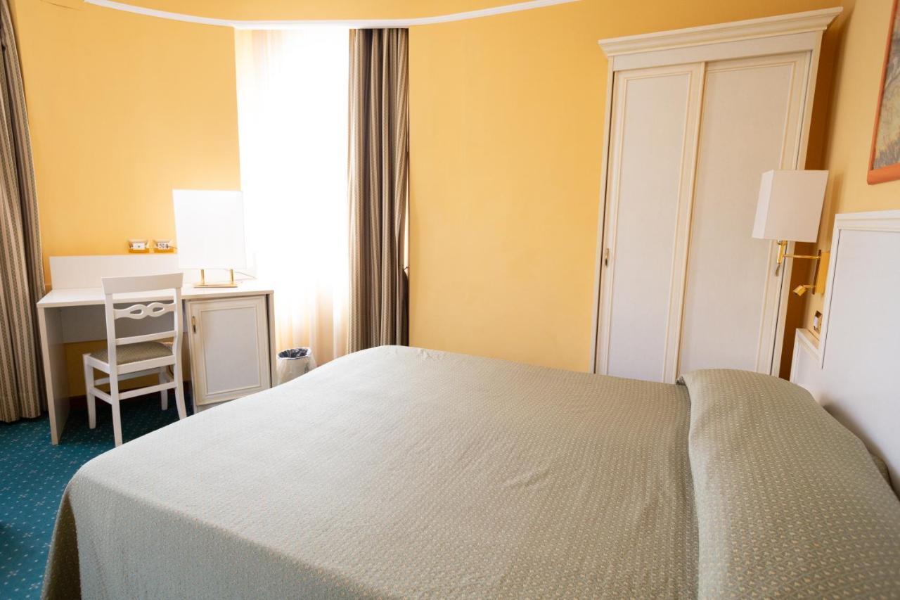 Cervara Park Hotel Rome Extérieur photo